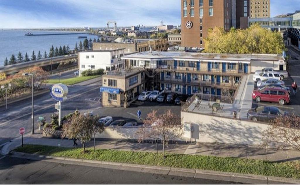 Voyageur Lakewalk Inn Duluth Kültér fotó